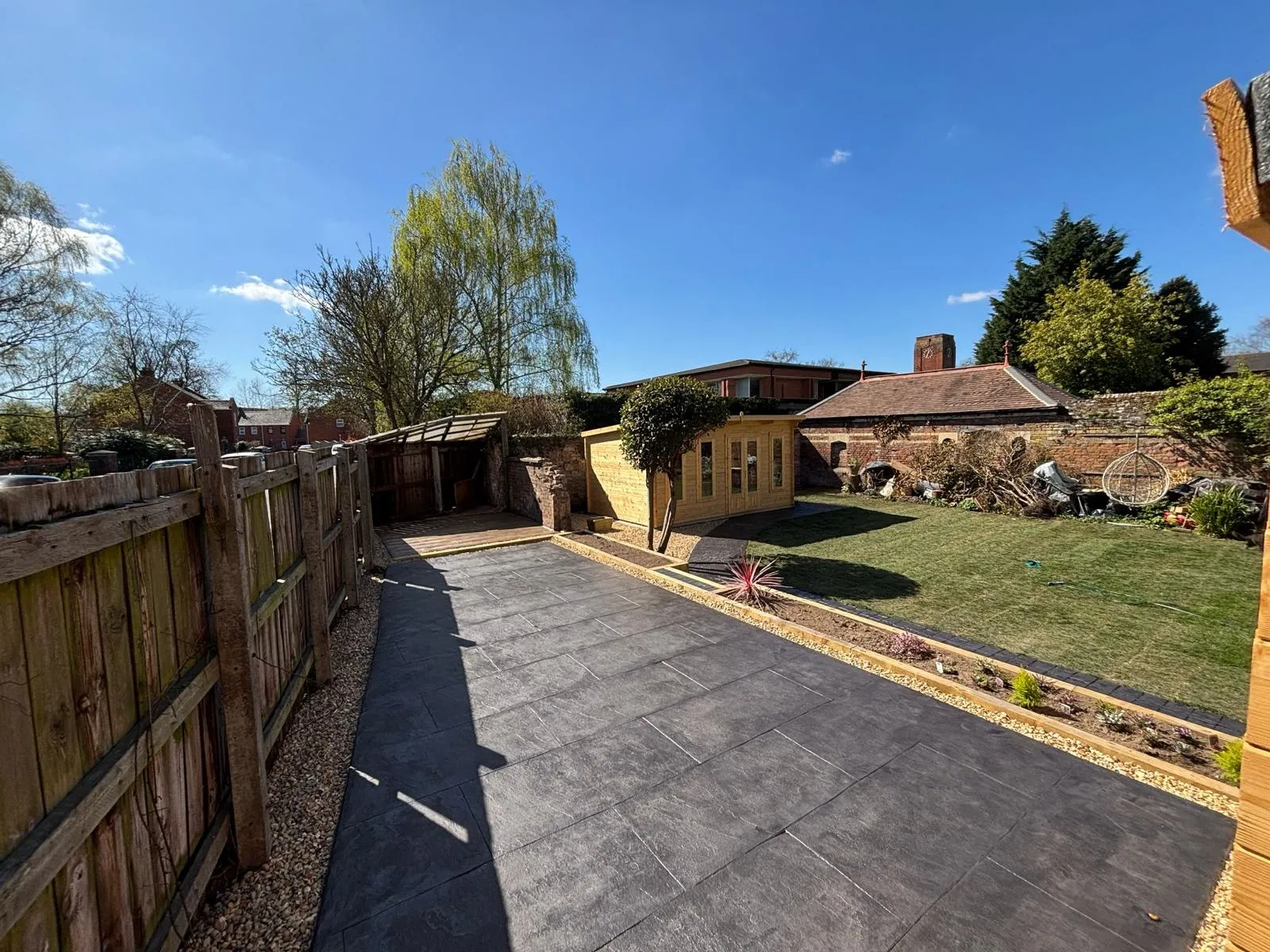 Tarmac driveway by Urban Planet Construction